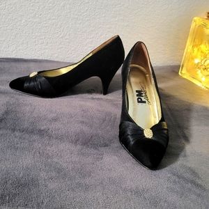 1980s vintage 925 Black Velvet Pumps